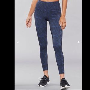 EUC Varley Bedford Leggings- Navy Feathers S